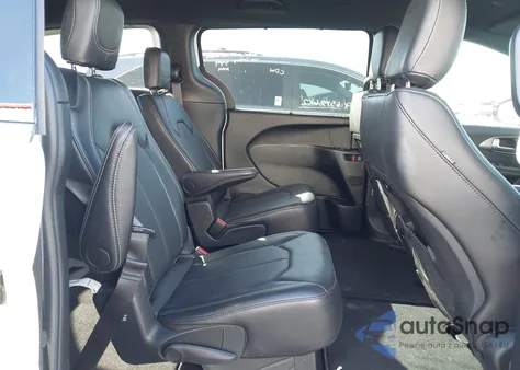 2026 Chrysler Pacifica Select z USA, uszkodzony, nr VIN 2C4RC1BG5TR191326